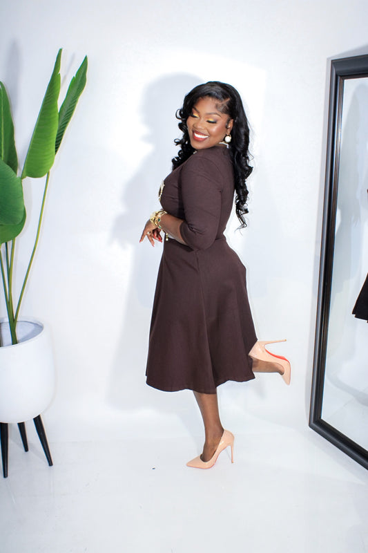 KAMRYN A LINE ZIPPER WAIST DRESS||CHOCOLATE