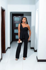 LEEA ONE SHOULDER FLAP FRONT JUMPSUIT||BLACK