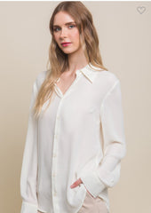 EVA SOLID BUTTON FRONT SHIRT||CREAM